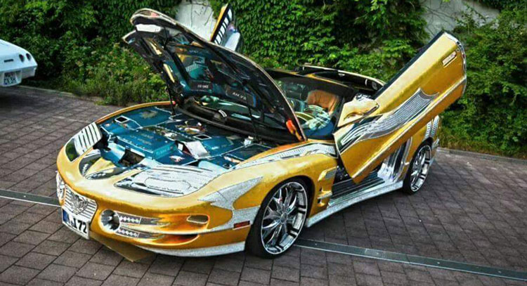  Kitsch Gold-Plated 2002 Pontiac Trans Am Listed At €3.4 Million
