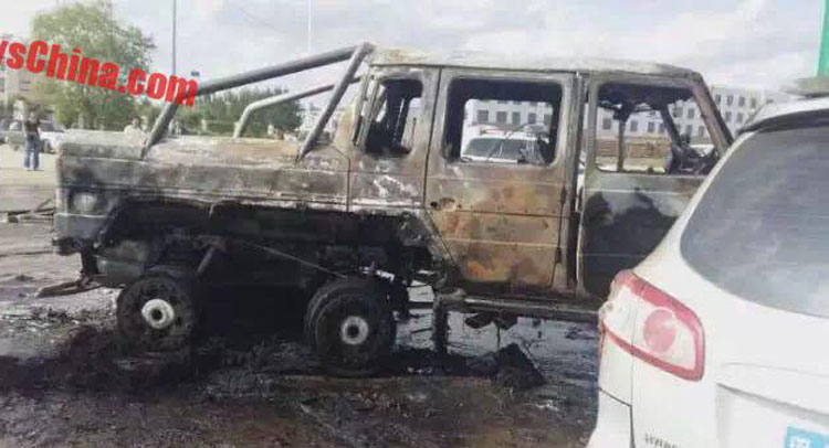 Mansory Mercedes-AMG G63 6×6 Goes Up In Flames After Bumping Into Hyundai