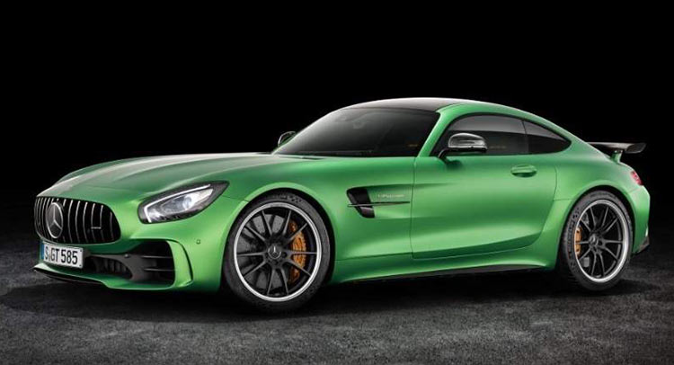 Mercedes AMG GT R Leaks Online, Has A Bad@ss Demeanour