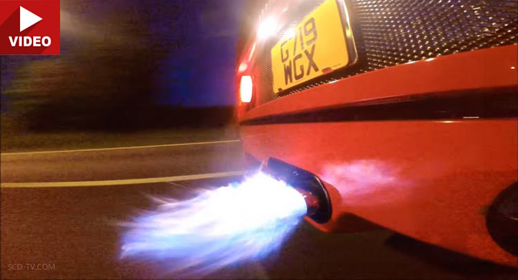  Watch A Ferrari F40 Using A Tubi Exhaust As A Flamethrower