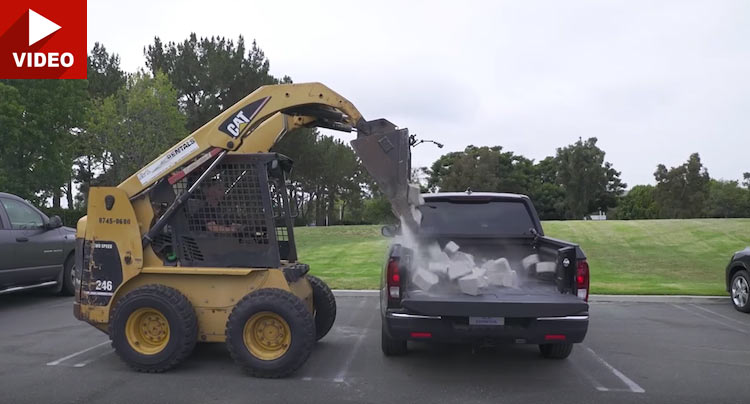  The 2017 Honda Ridgeline Can Take Big Blocks Like The Domestics, Too