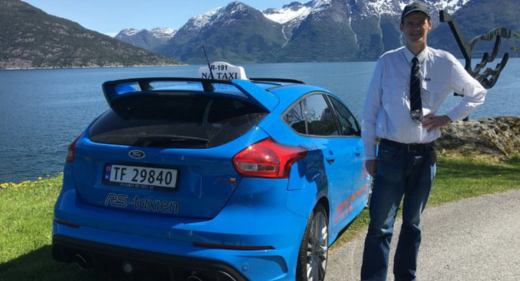  A Ford Focus RS Is Working As A Taxi In Norway