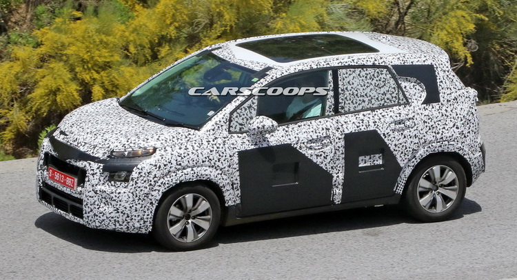 2017 Citroen C3 Picasso Almost Ready To Enter The Crossover Zone