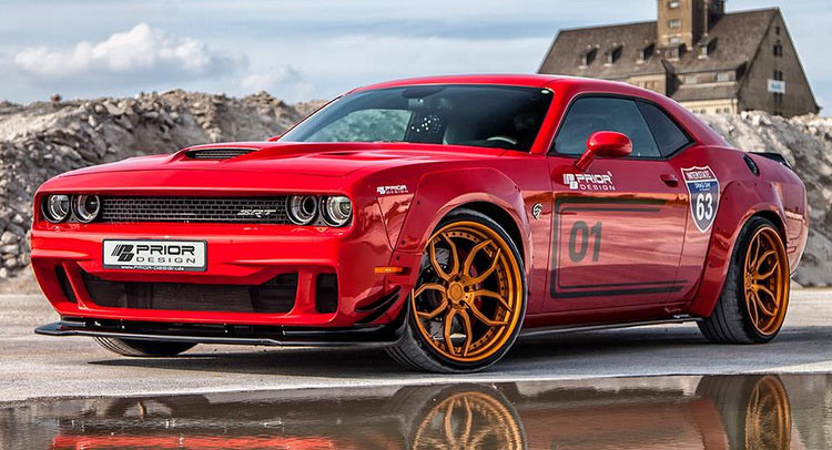  900HP Wide-Body Dodge Challenger Hellcat Is Pure Evil