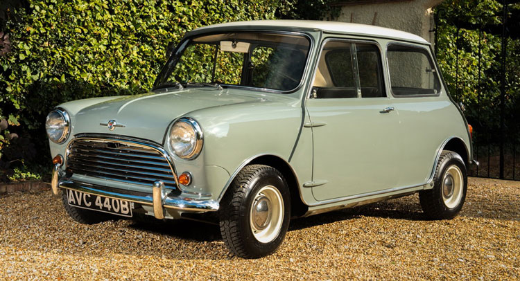 1964 Morris Mini Cooper Is Not Exactly A Bargain