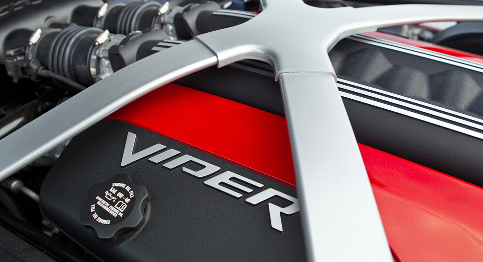  The Five Craziest Things Chrysler Ever Did With The Viper’s V10