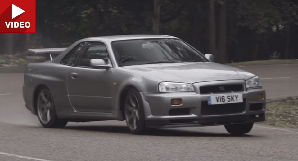  2017 Nissan GT-R Meets The Legendary R34 GT-R, But Which Is Best?