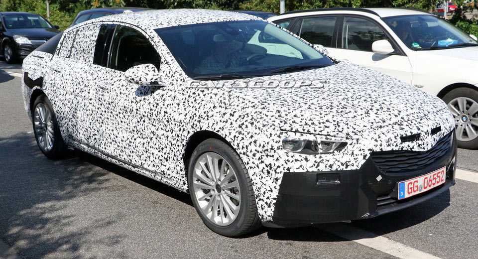 All-New 2017 Opel Insignia Slowly Starting To Show Some Skin