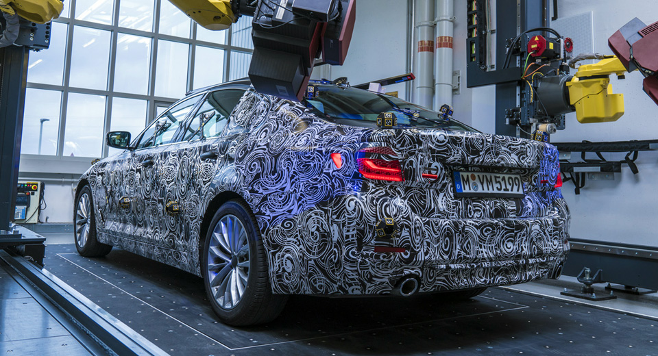  BMW Shows Us Next-Gen 5 Series Behind Closed Doors