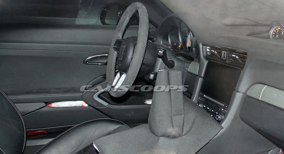  Here’s The New Porsche 911 GT3’s 6-Speed Manual Box