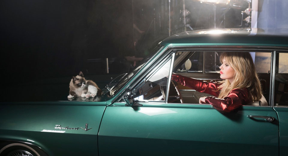 Grumpy Cat Stars In Opel’s 2017 Calendar