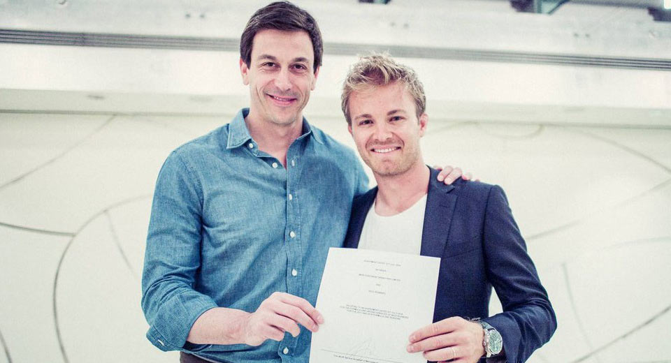  Nico Rosberg Signs New Two-Year Contract With Mercedes