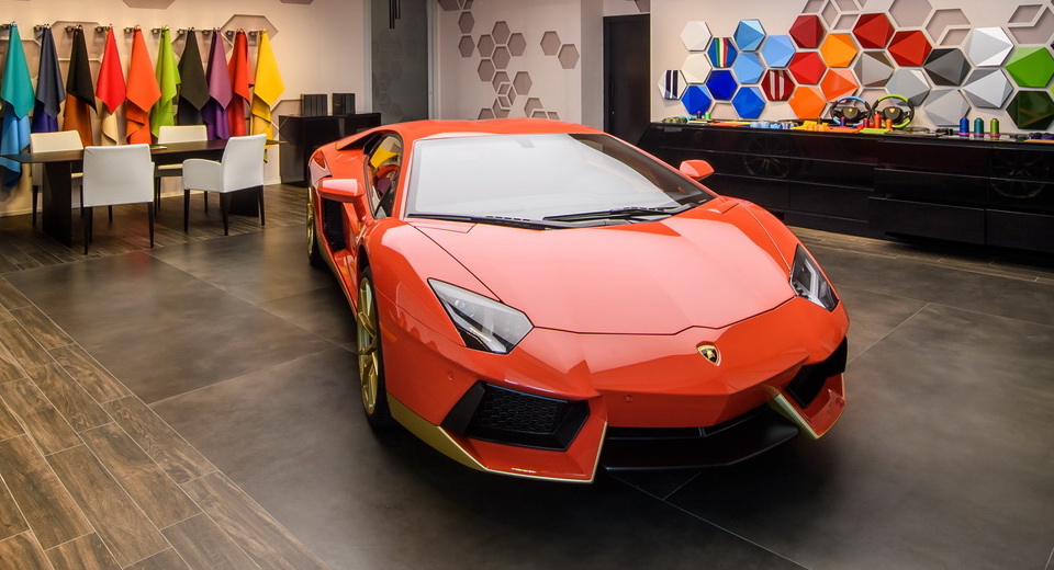  Lamborghini Opens First Ad Personam Studio At Its HQ [w/Video]