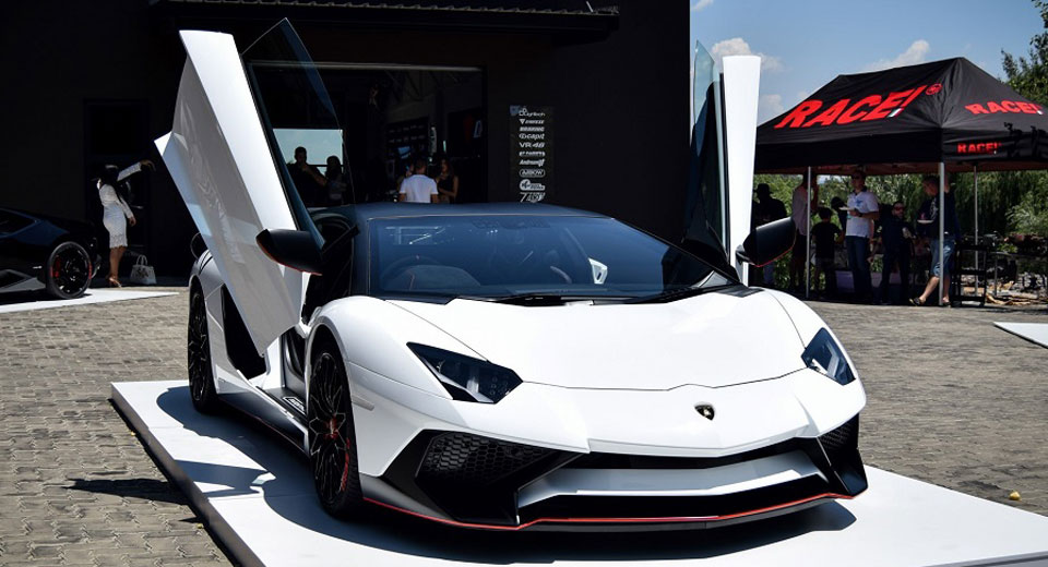  South African Infuriated That He No Longer Has Country’s Only Aventador SV