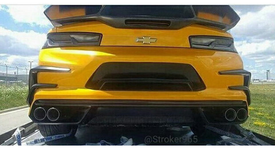  Transformers 5: New Bumblebee’s Rear End Exposed For The First Time