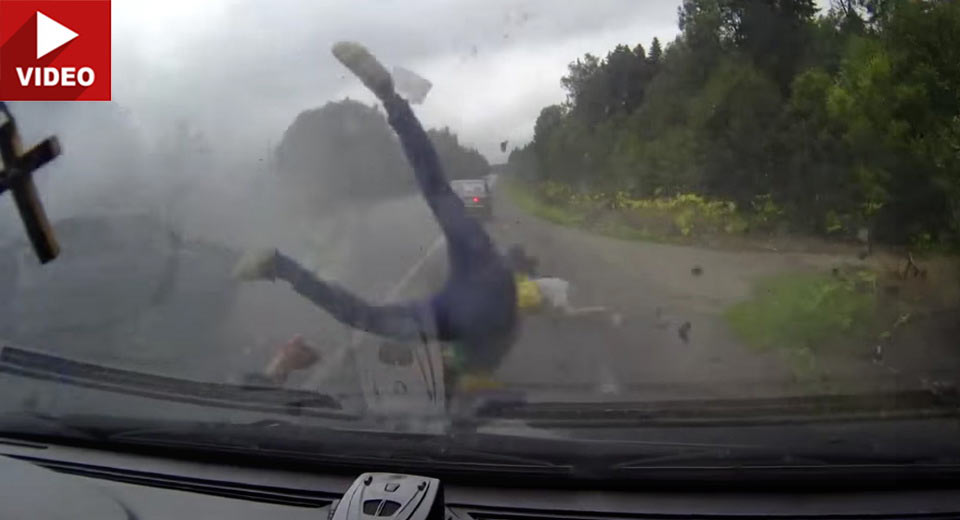 Driver & Passengers Miraculously Survive Brutal Crash In Russia