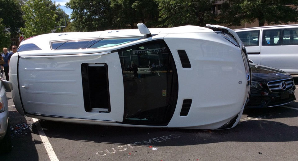  Woman Flips Over $60,000 Mercedes During Test Drive, Causes Damage To 5 Other Cars