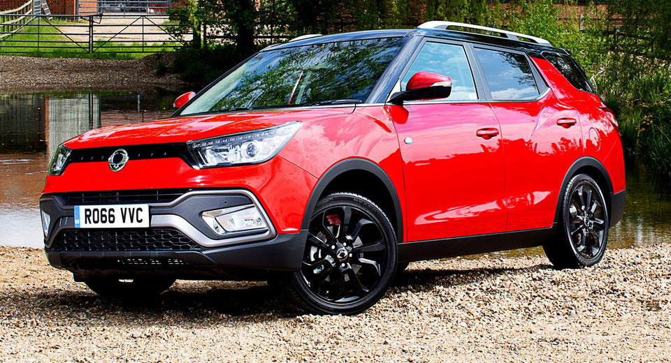  New SsangYong Tivoli XLV Priced From £18,250 In The UK