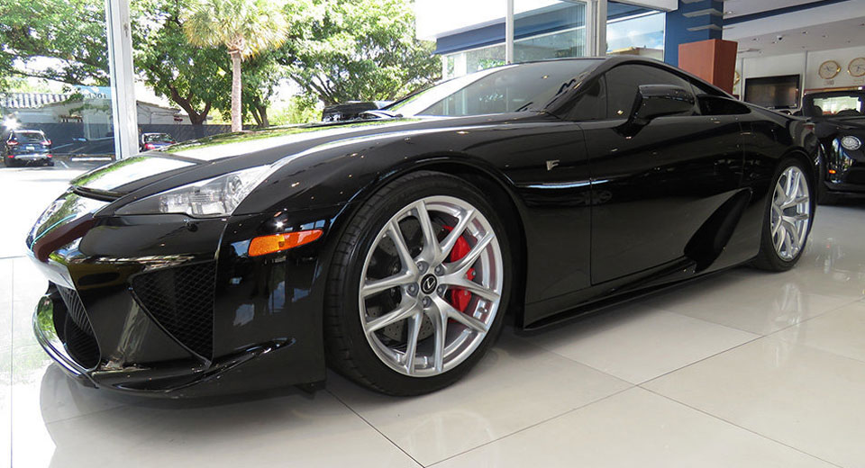 This Florida Dealership Is Selling TWO Lexus LFAs