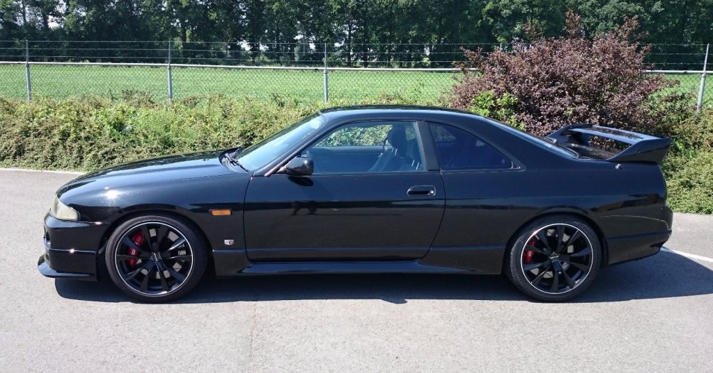 This Nissan Skyline R33 Has More Power Than An Aventador For 6% Of The ...