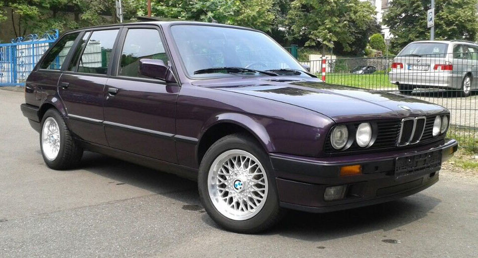  Beautiful But Underpowered BMW 316i Touring Design Edition In Daytona Violet