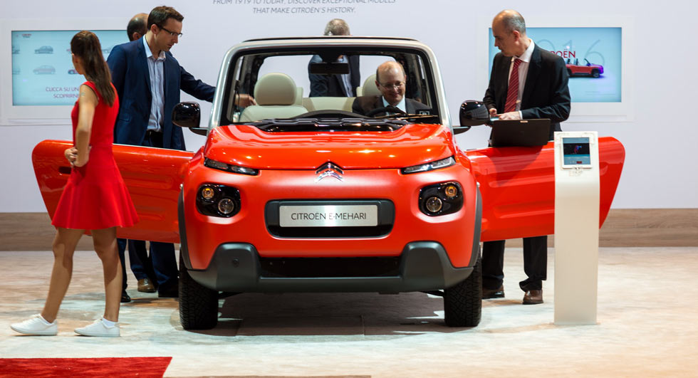  Citroen Brought The E-Mehari Electric Buggy To Paris [47 Pictures]