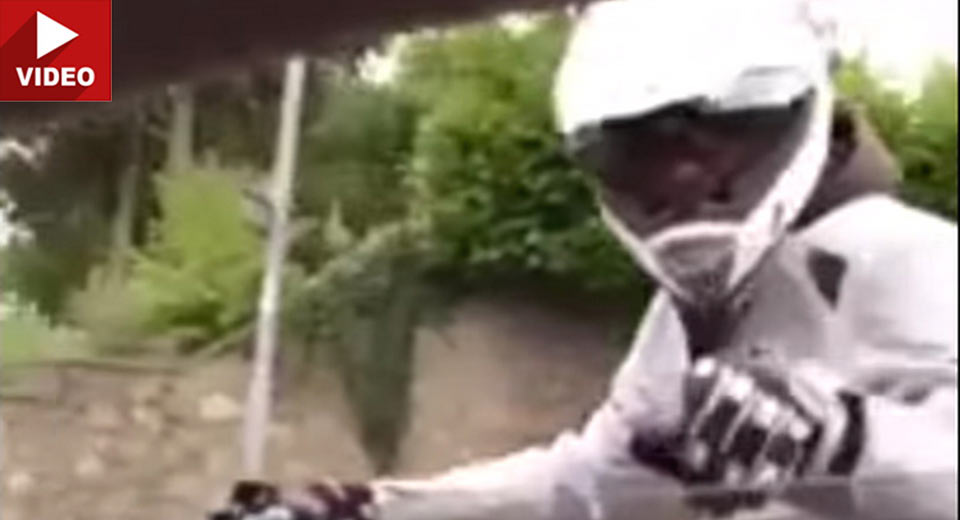 Rider Warns Motorists To “Watch Themselves”, Then Crashes