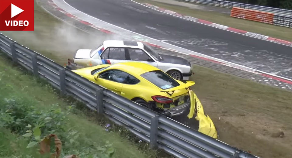  Porsche Cayman GT4 Crashes At The ‘Ring After An Oil-Coolant Spill