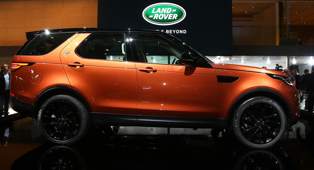 2018 Discovery Crawls Into Paris As Land Rover’s Most Important New Product In Years
