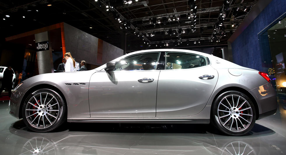  Maserati Brings Updated MY2017 Ghibli To Paris Auto Show