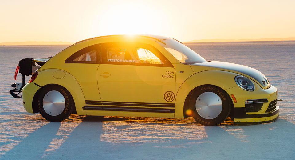 This VW Beetle Hit 205 MPH On The Bonneville Salt Flats