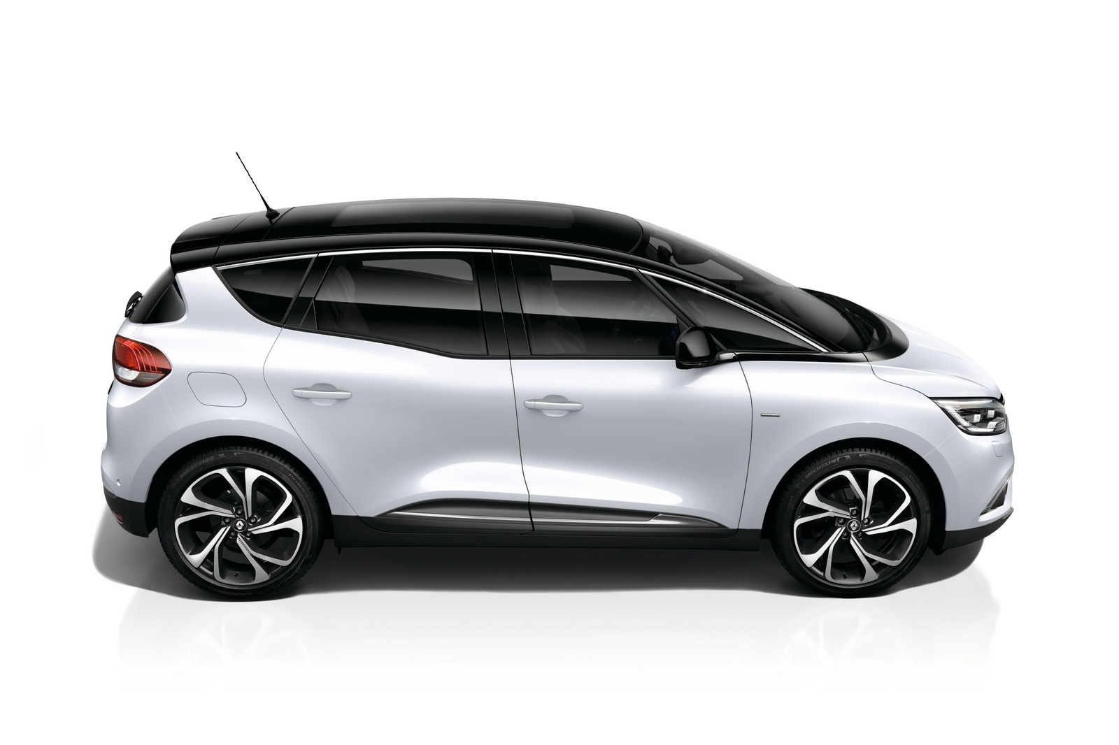 High-End Limited Edition Renault Scenic Family |