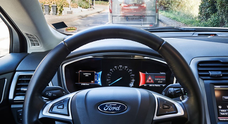  Ford Starts Testing Technology To Help Drivers Avoid Red Lights