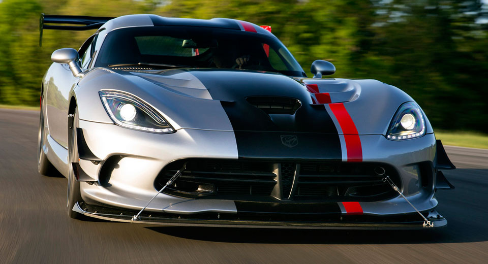 Dodge Presses Pause On 2017 Viper Ordering