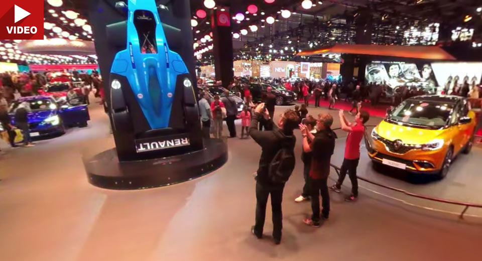Take A 360-Degree Tour Of Renault’s 2016 Paris Show Stand