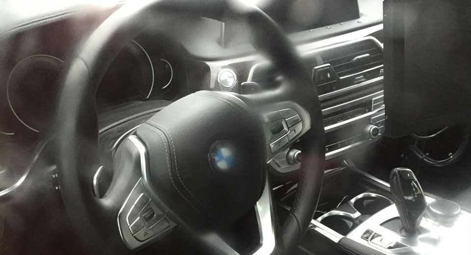 All-New BMW 5-Series Interior Snapped Without Camouflage