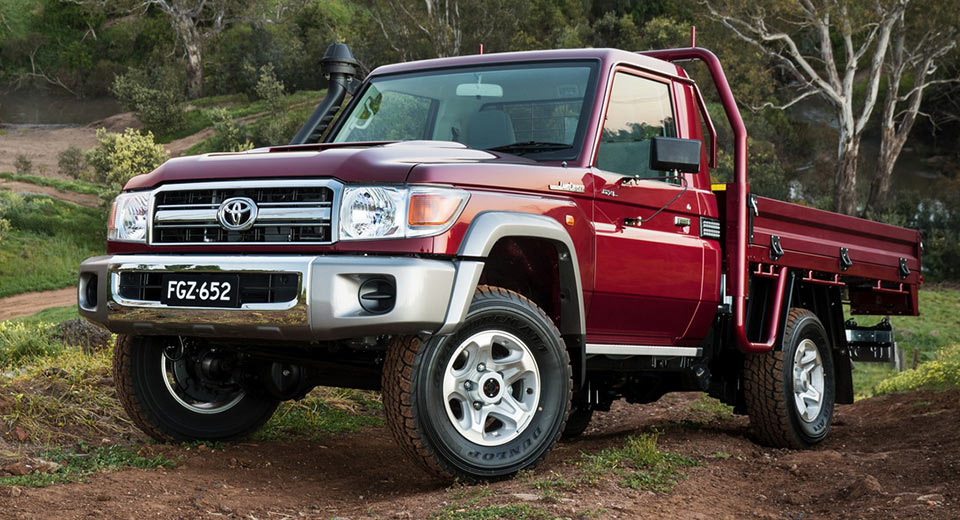  Toyota Brings The 70 Series Land Cruiser Up To Date