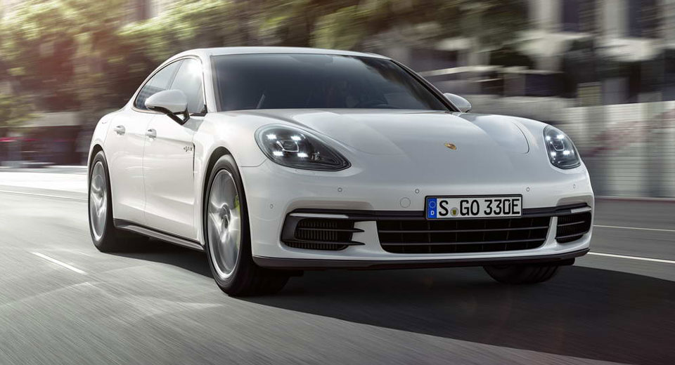  High Performance Porsche Panamera Hybrid On The Way