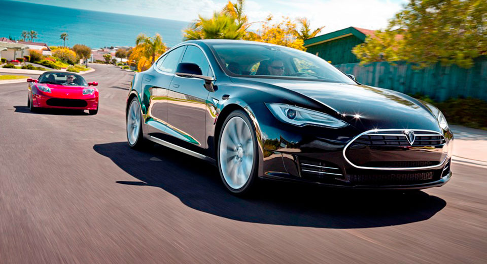  Tesla To Introduce Uber-Rivalling Ride Services Program