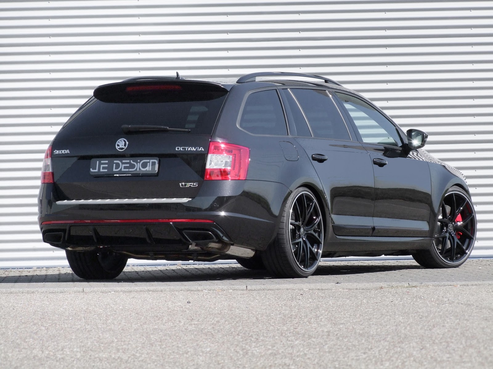 JE Design Extracts 300 PS & 430 Nm From Skoda Octavia RS230