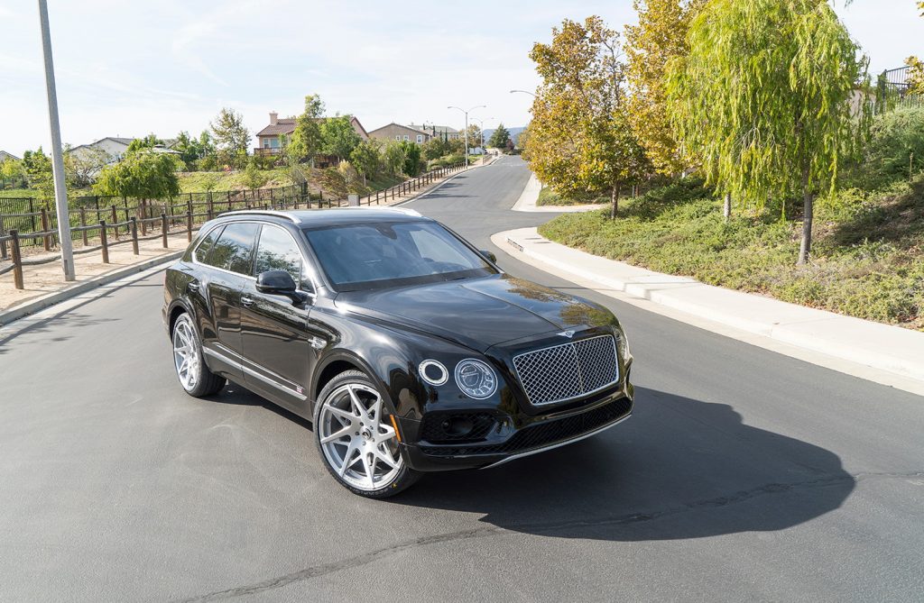 Rapper-Ready Bentley Bentayga Poses On 24″ Custom Wheels | Carscoops