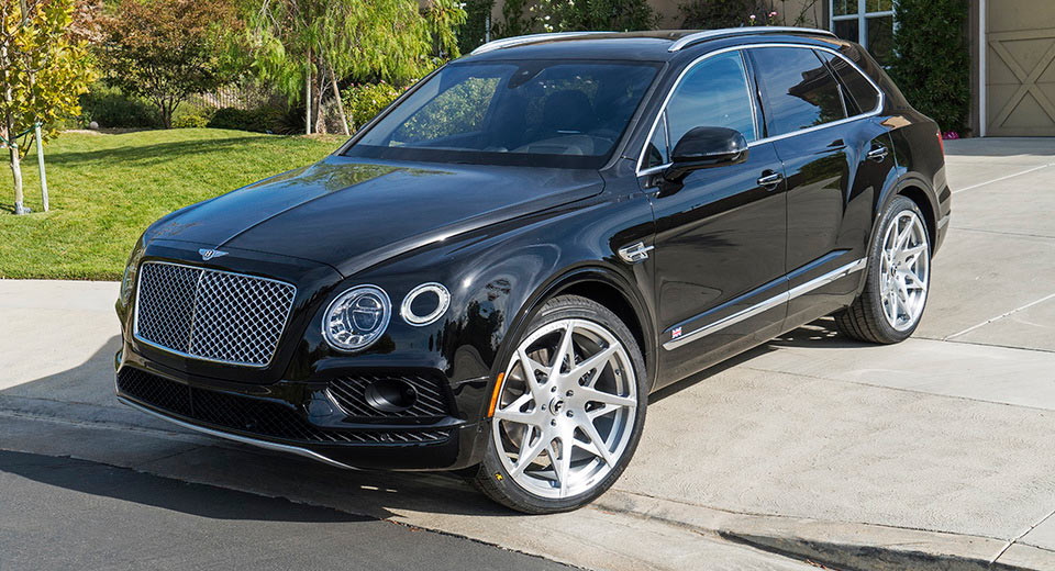 Rapper-Ready Bentley Bentayga Poses On 24″ Custom Wheels