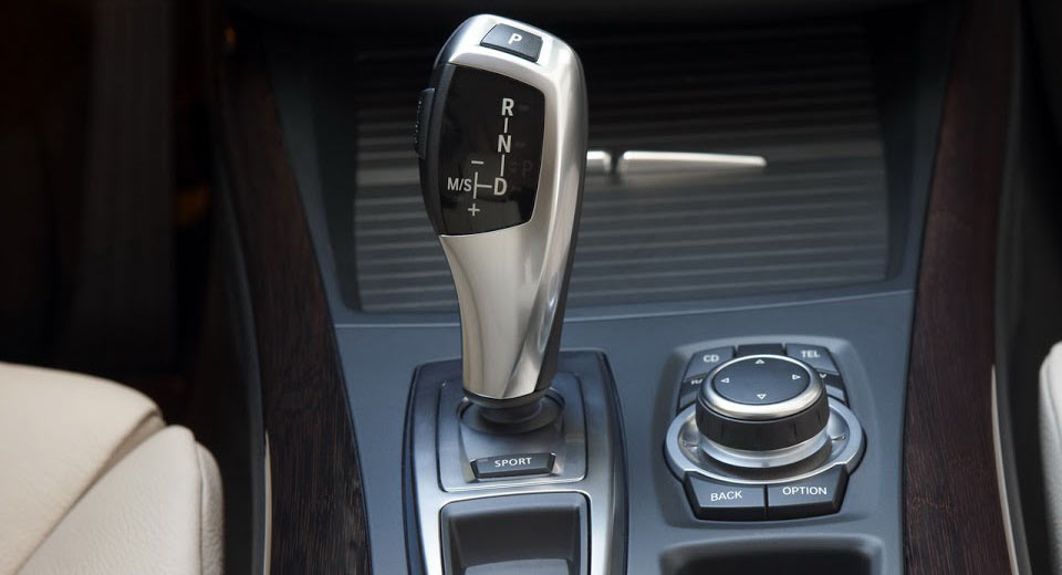  Seattle Carjacking Victim Forced To Explain BMW Joystick Shifter To Robbers