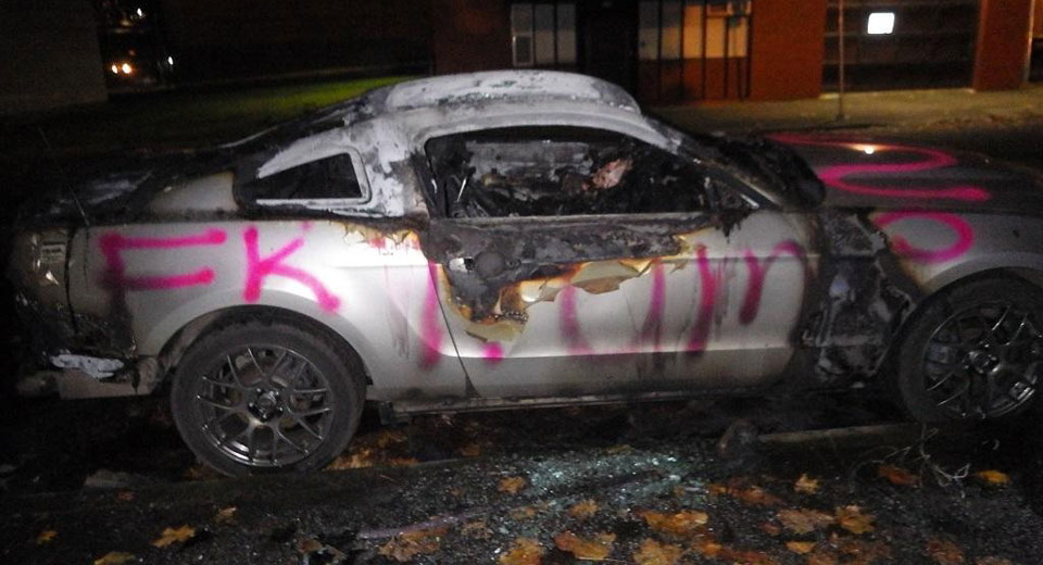  Anti-Trump Vandal Torches Ford Mustang in Oregon