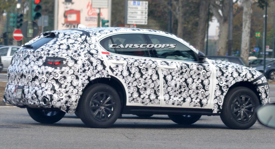  Alfa Romeo Stelvio SUV Said To Go On Sale In The US In Early 2017