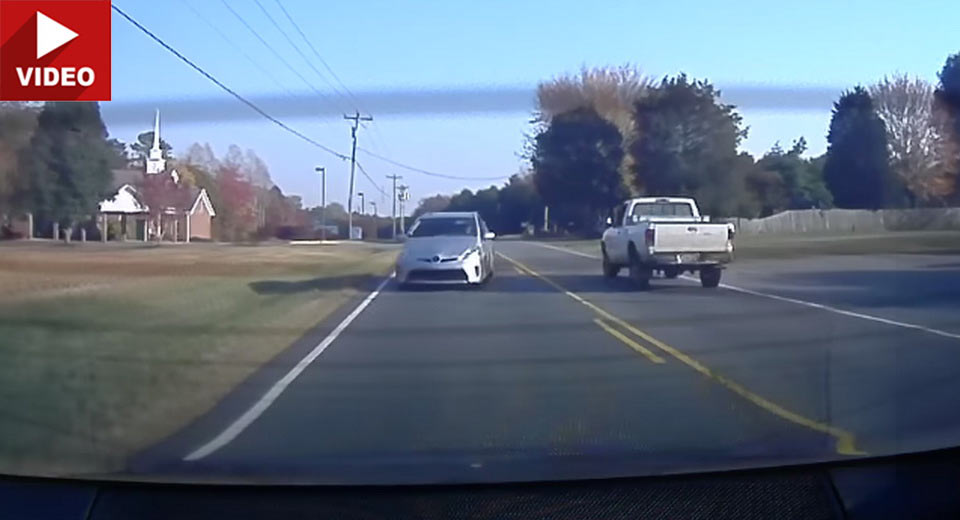 Possible Crash Avoided Thanks To Tesla’s Instant Acceleration