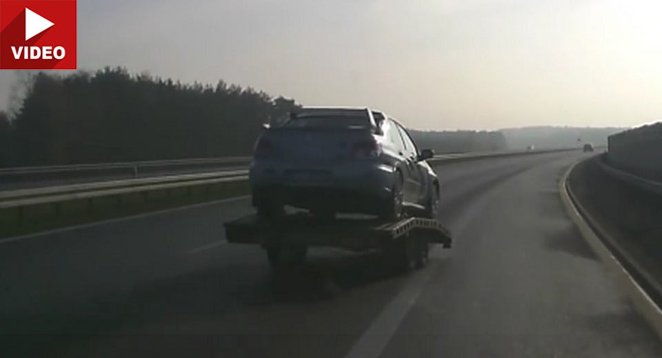  Trailer Carrying Subaru Rally Car Detaches, Crashes On The Highway