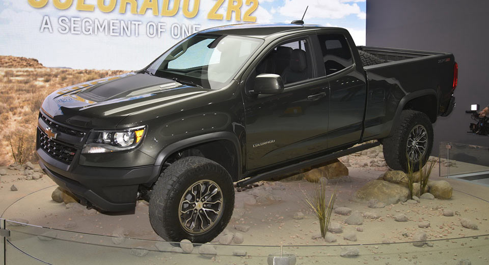  Chevrolet’s Tough New Colorado ZR2 Gets Off-Roading In Los Angeles