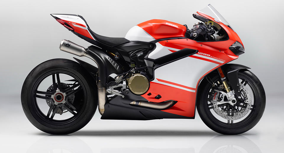  The New Ducati 1299 Superleggera Is Like A Lamborghini On Two Wheels