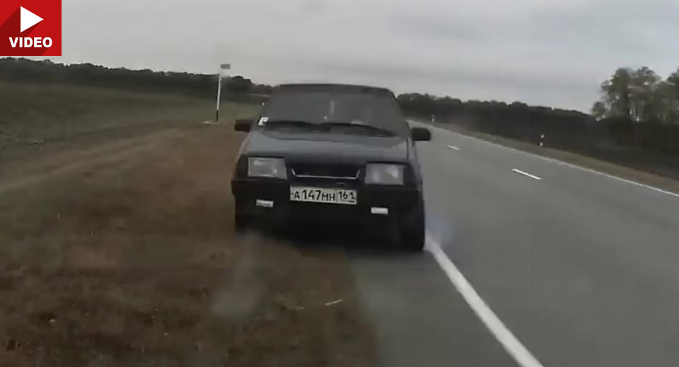  Overtaking Ends In Horrific Head-On Collision With Deadly Results…